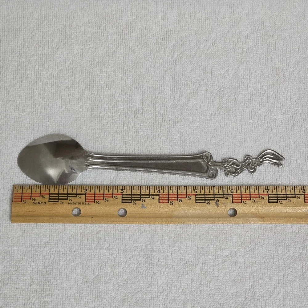Vintage Nestle Quik Bunny Quiky Spoons Lot of 2 Imperial Korea Stainless 7.5